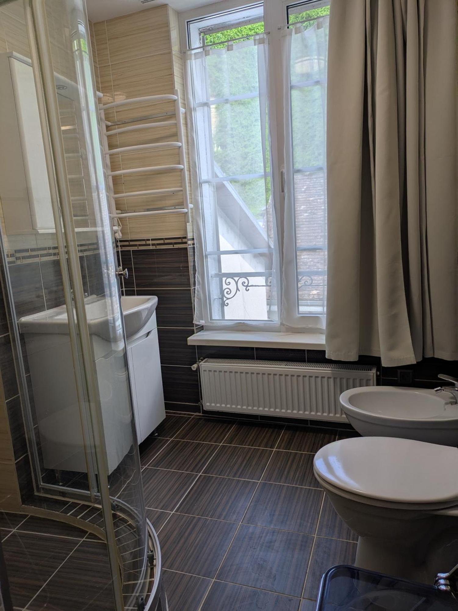 A Cote De Port Appartement